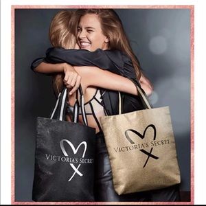 🎉SOLD 🆕 Victoria Secret Fashion Show Tote